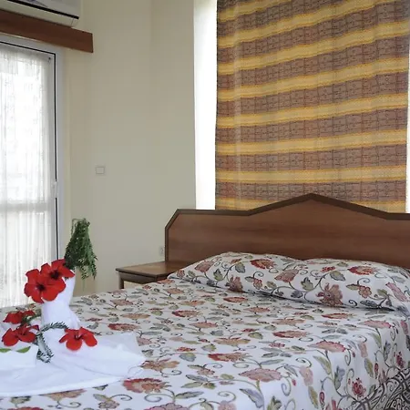 Myra Hotel apartamentowy 2*