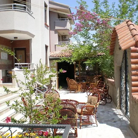 Hotel apartamentowy Myra