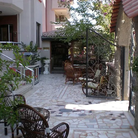 Aparthotel Myra